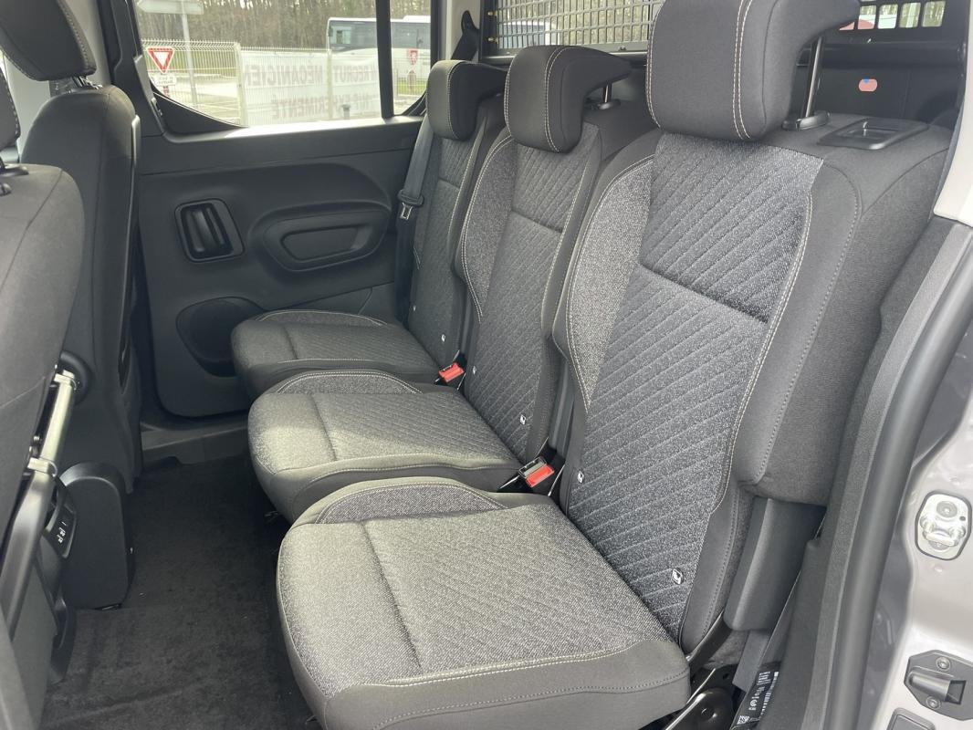 Peugeot Rifter - Photo 6