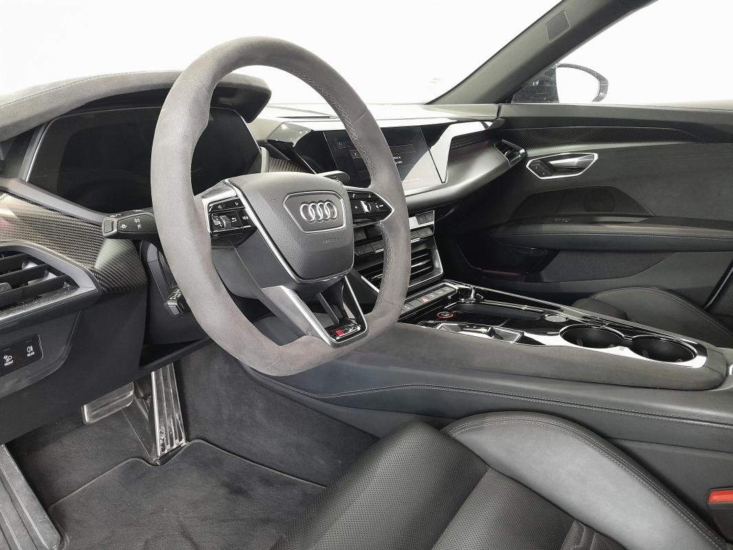 Audi e-tron gt - Photo 18