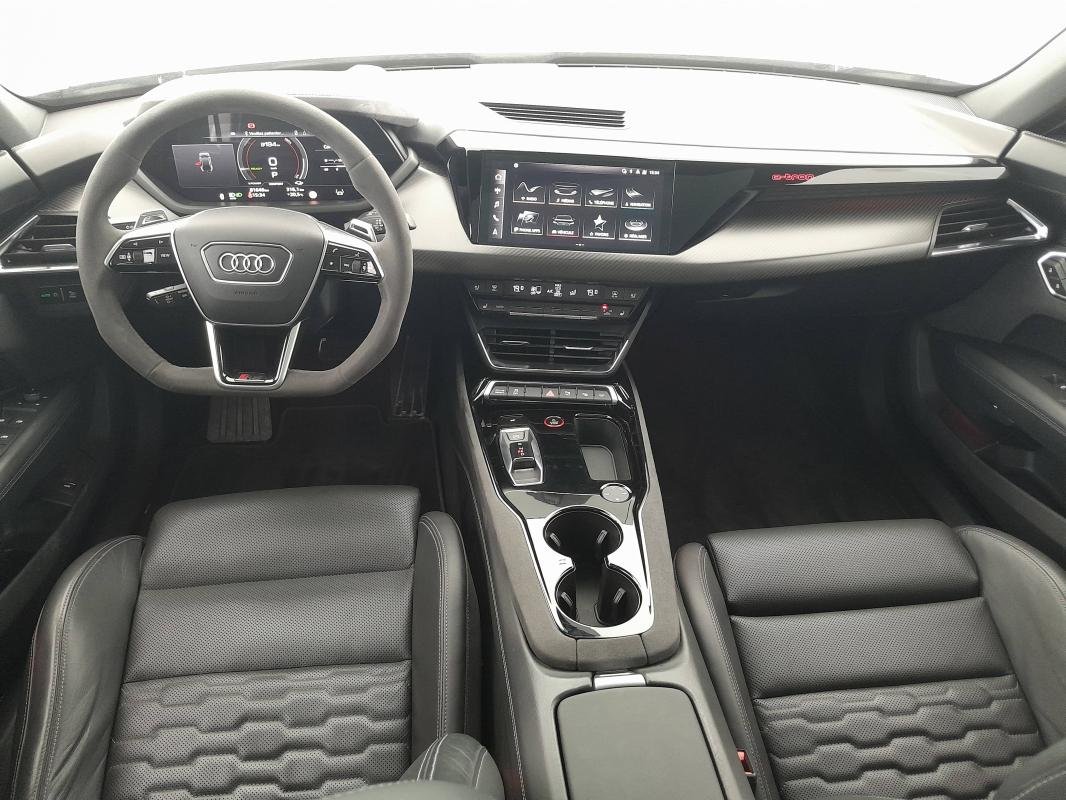 Audi e-tron gt - Photo 2