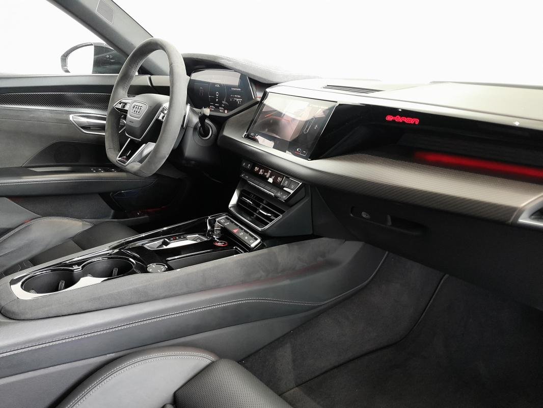 Audi e-tron gt - Photo 37