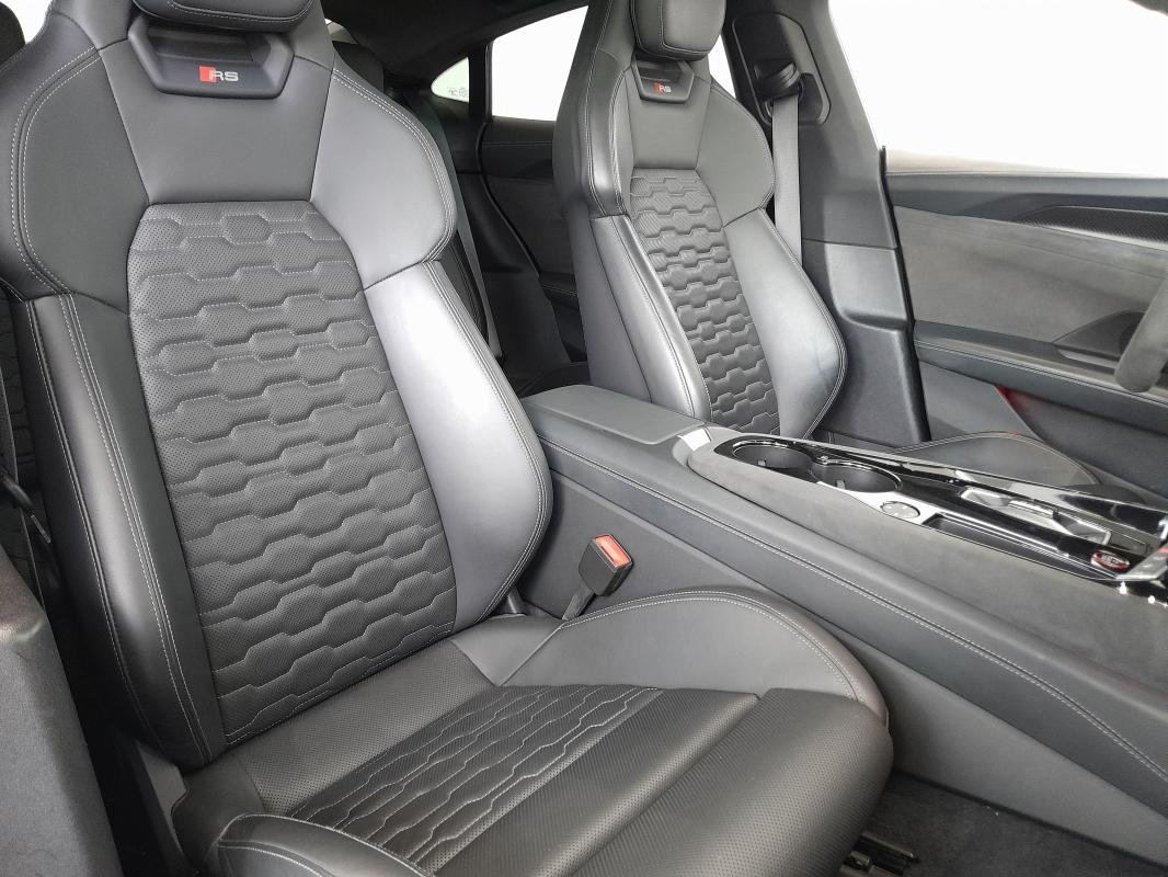 Audi e-tron gt - Photo 38