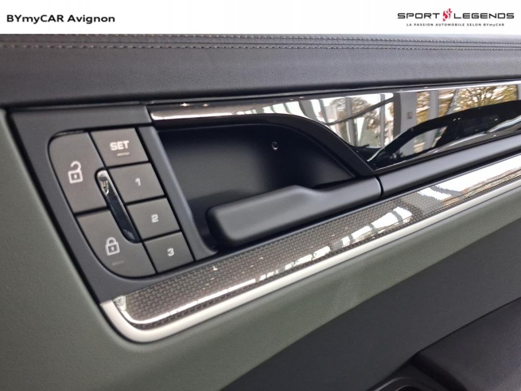 Porsche Cayenne Coupé - Photo 53