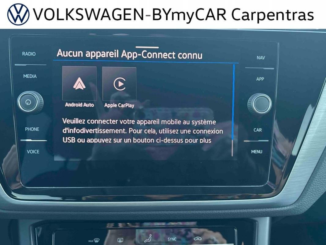 Volkswagen Touran - Photo 30