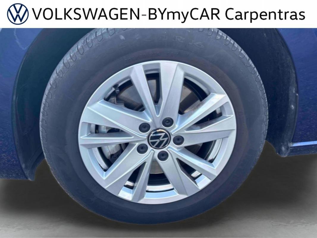 Volkswagen Touran - Photo 9