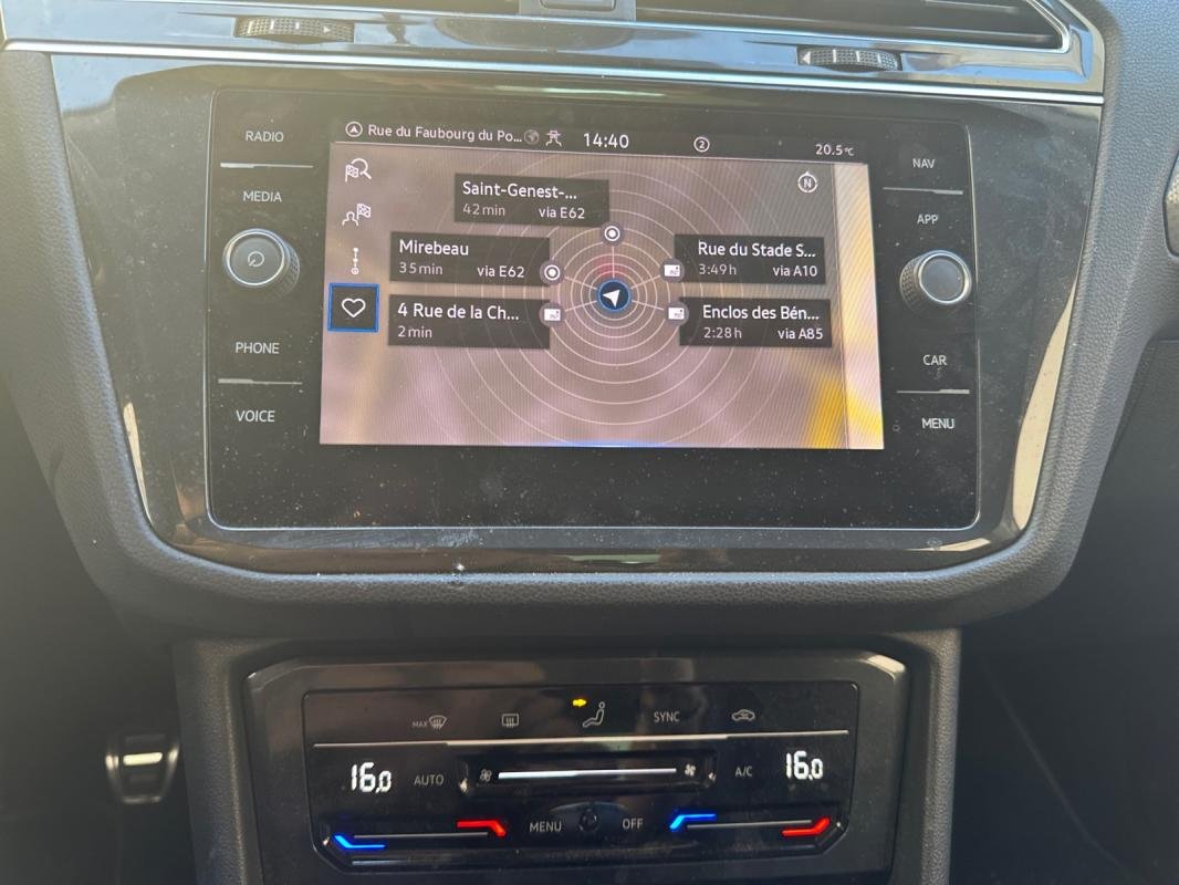 Volkswagen Tiguan - Photo 13