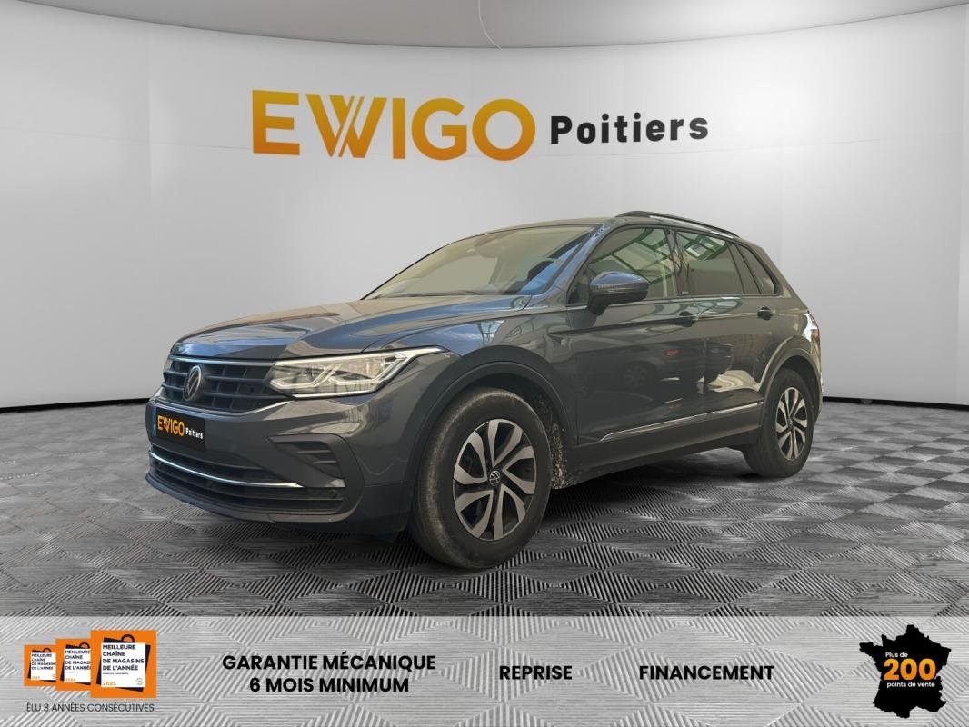 Volkswagen Tiguan - Photo 2