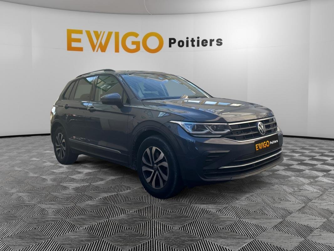 Volkswagen Tiguan - Photo 8