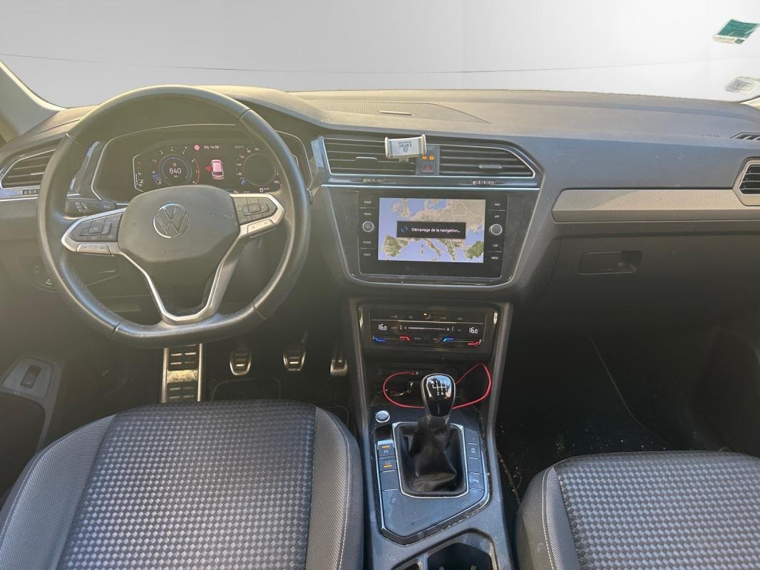 Volkswagen Tiguan - Photo 10