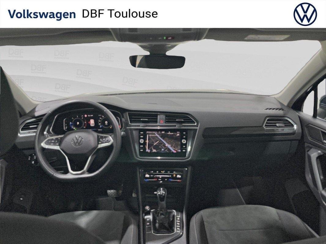 Volkswagen Tiguan - Photo 9