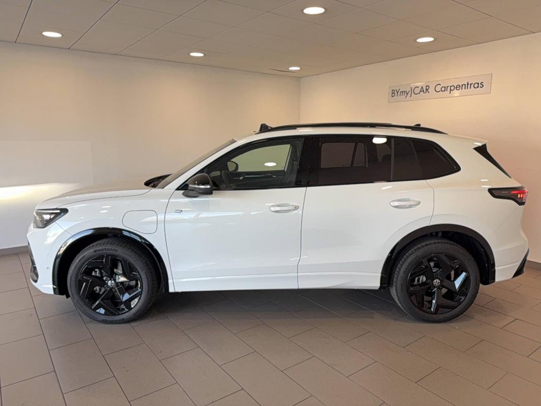 Volkswagen Tiguan - Photo 2