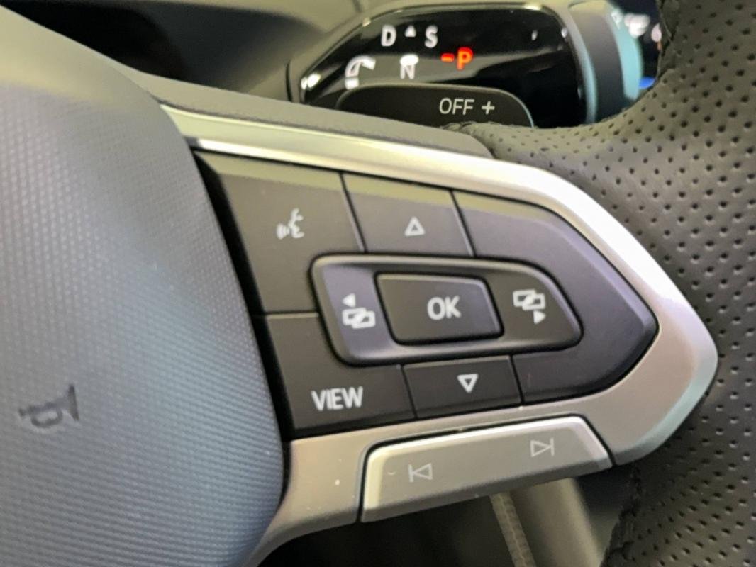 Volkswagen Tiguan - Photo 21