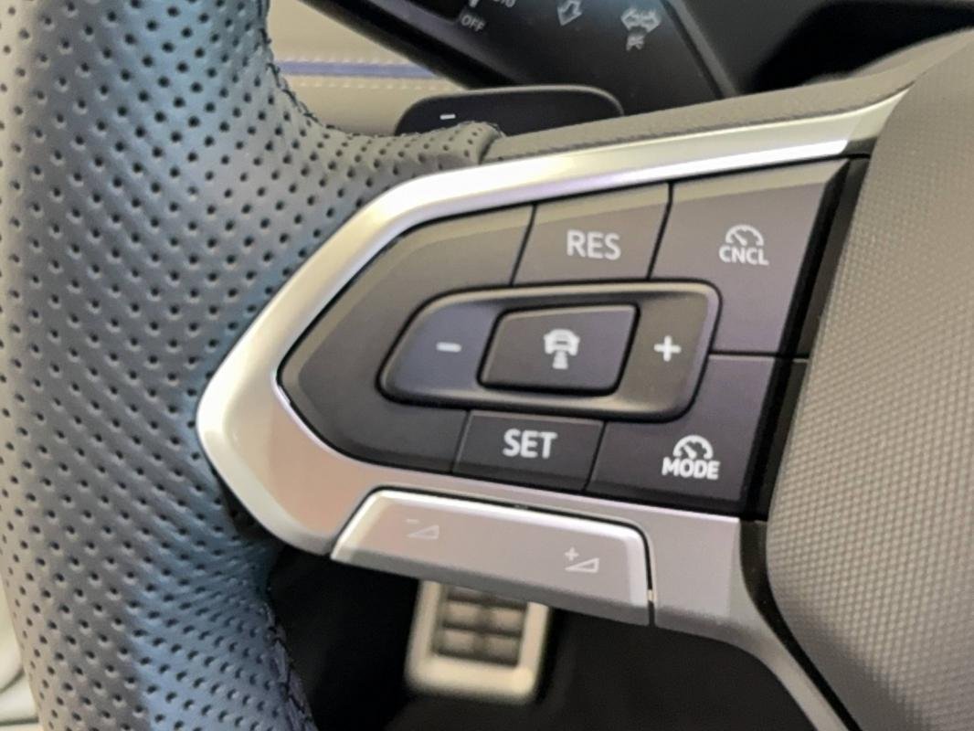 Volkswagen Tiguan - Photo 26