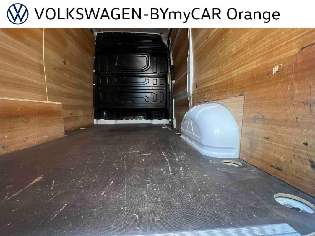 Volkswagen Crafter - Photo 19