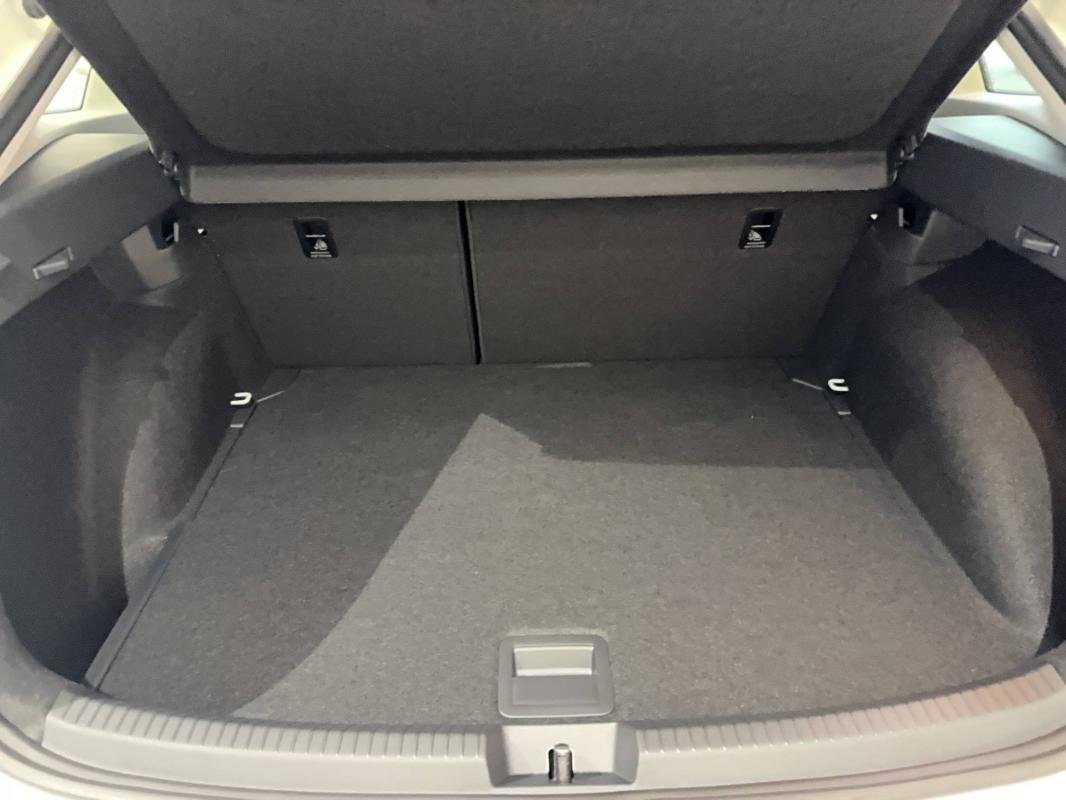 Volkswagen Taigo - Photo 12