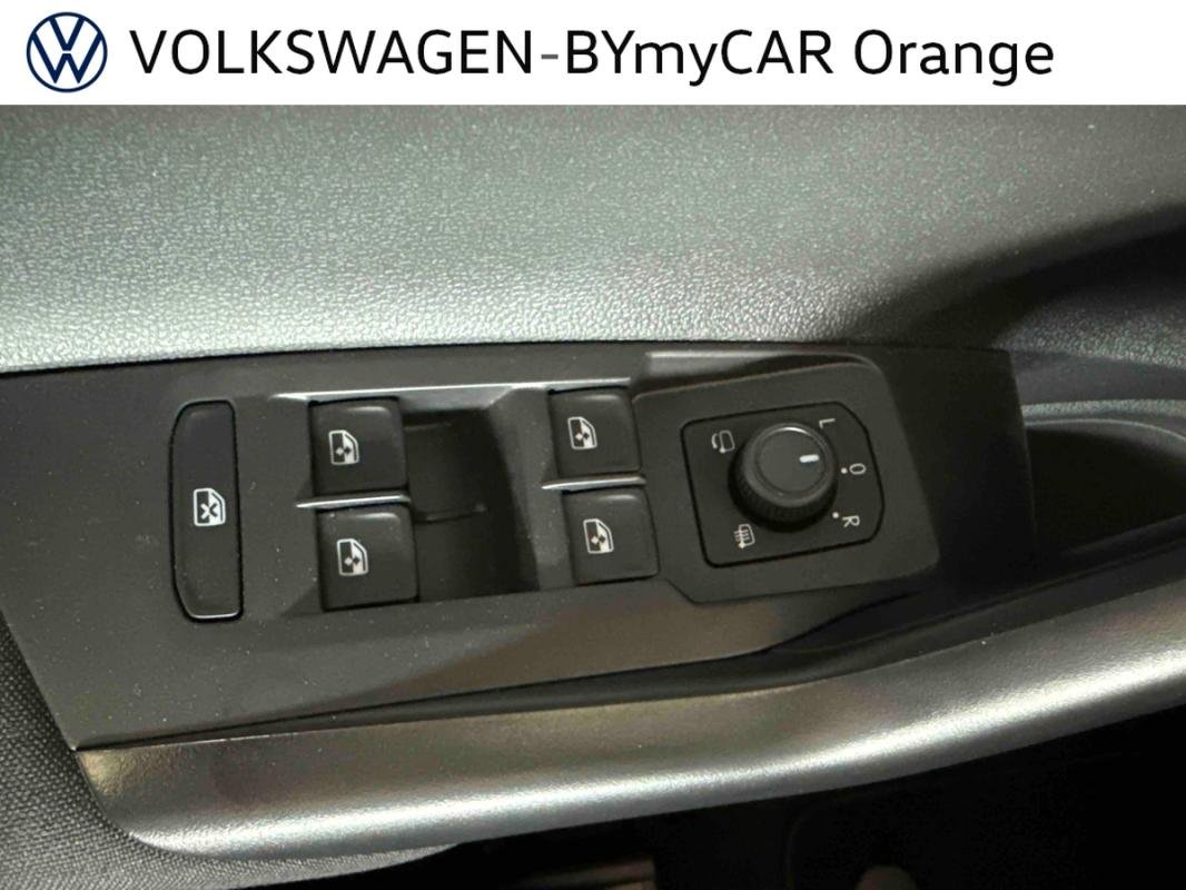 Volkswagen Polo - Photo 34