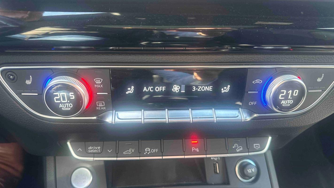 Audi Q5 - Photo 26