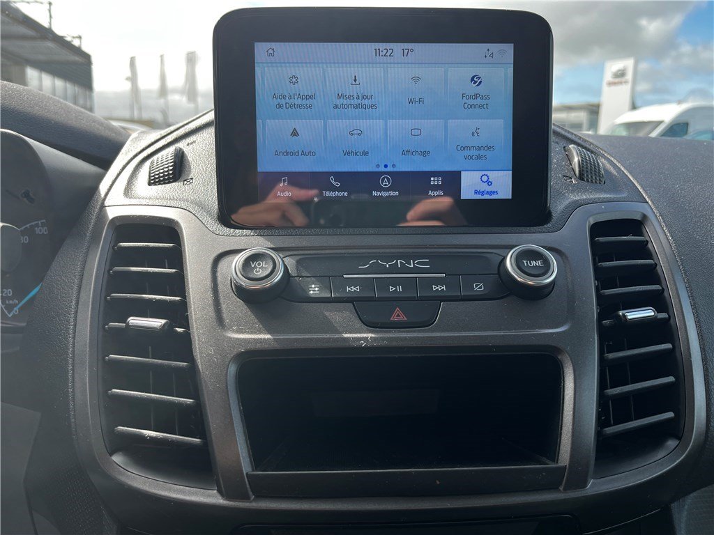 Ford Transit Connect - Photo 17