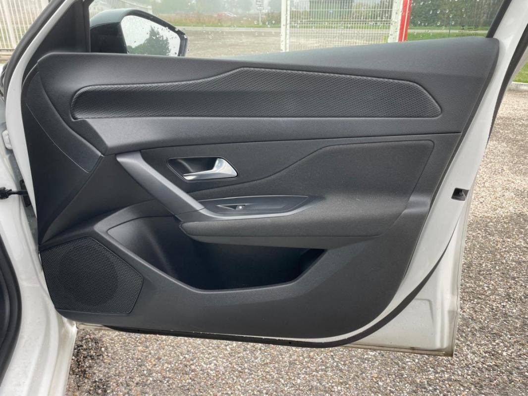 Peugeot 308 - Photo 28