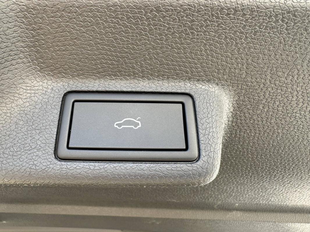 Volkswagen ID. BUZZ - Photo 31