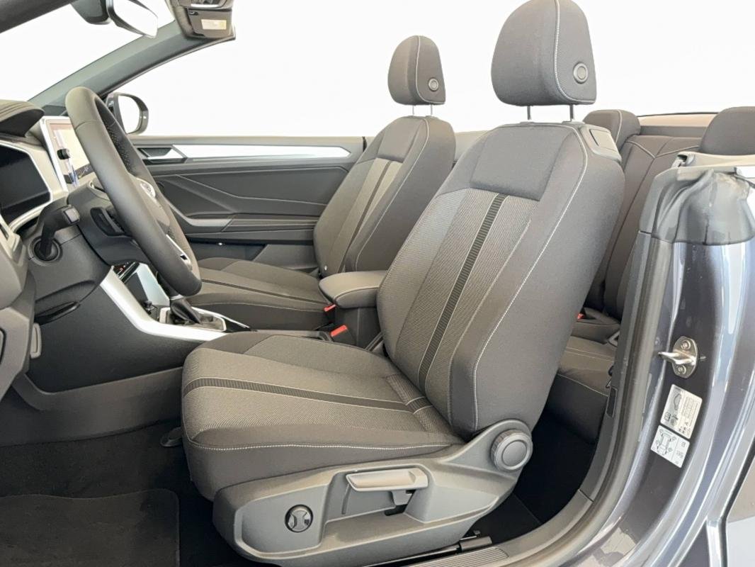 Volkswagen T-Roc - Photo 8