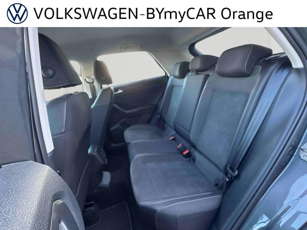 Volkswagen T-Roc - Photo 19