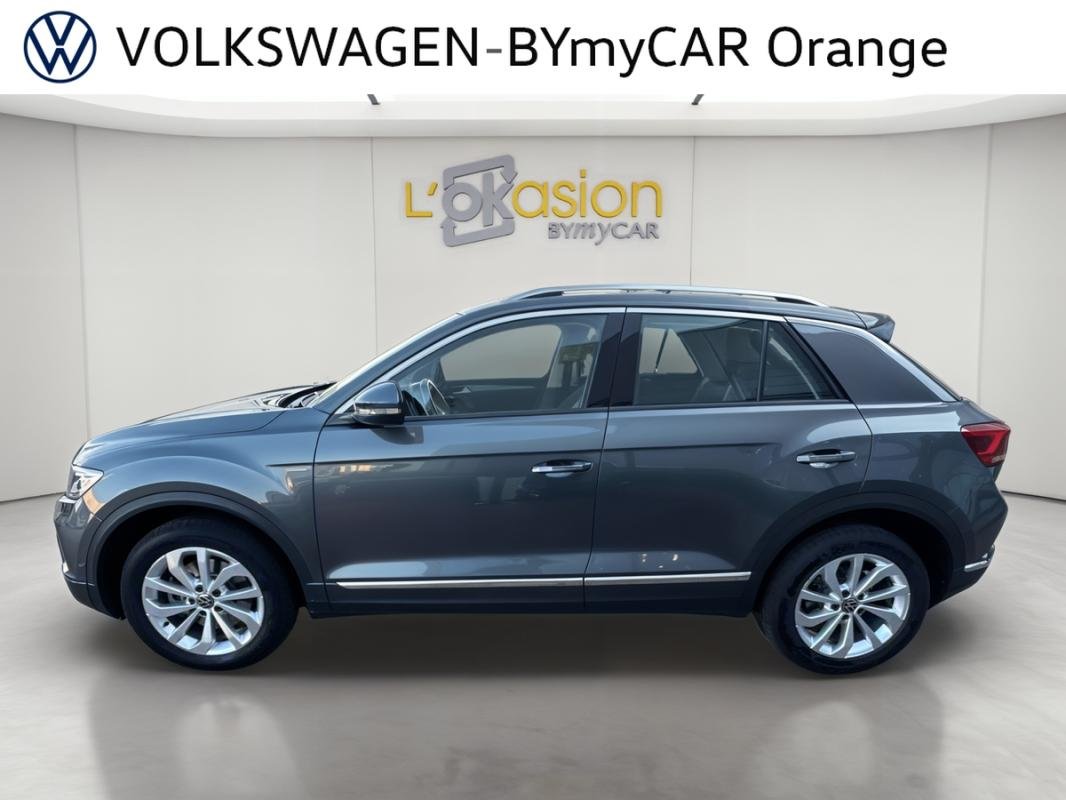 Volkswagen T-Roc - Photo 2