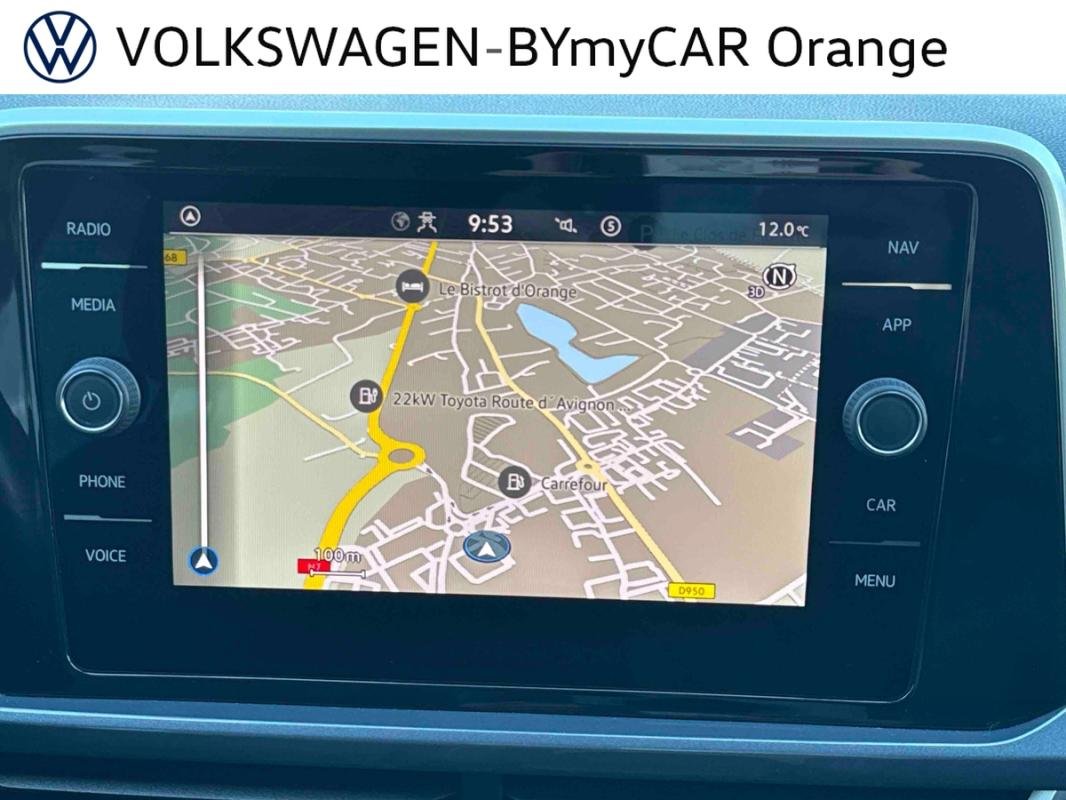 Volkswagen T-Roc - Photo 24