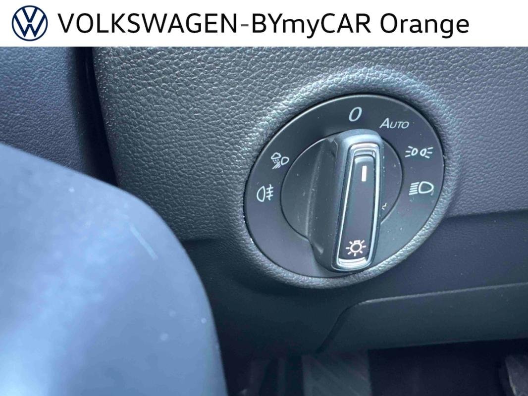 Volkswagen T-Roc - Photo 30