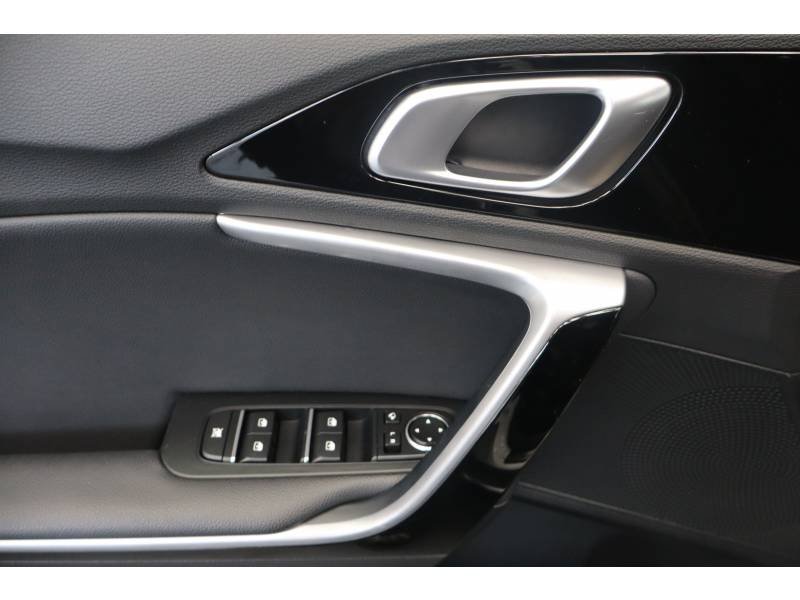 Kia Xceed - Photo 10