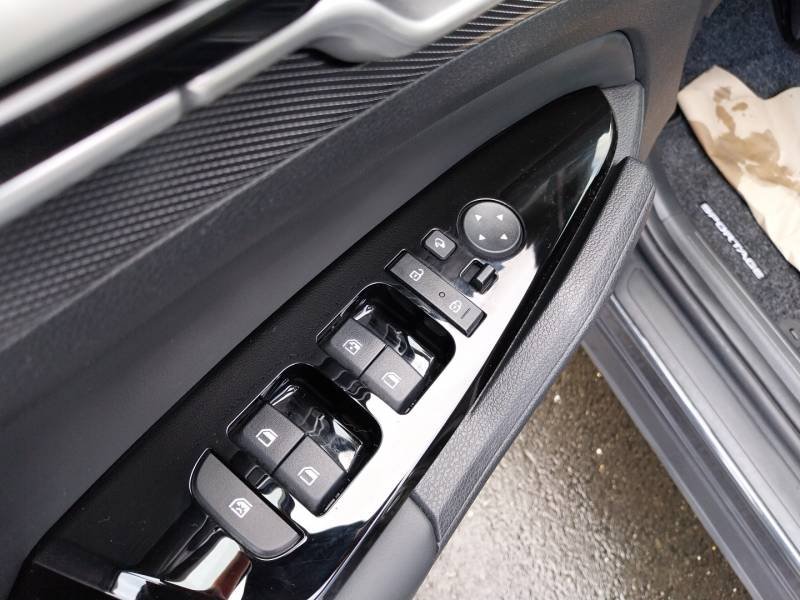 Kia Sportage - Photo 16