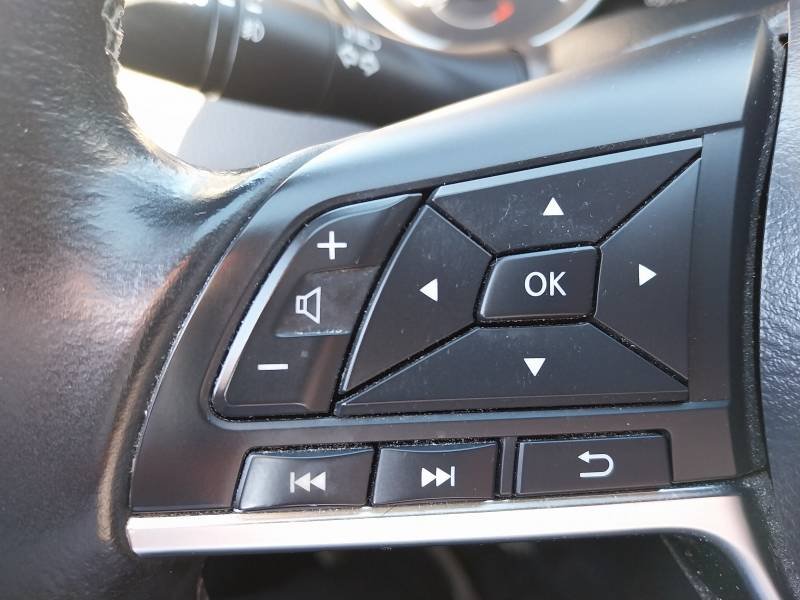 Nissan Qashqai - Photo 25