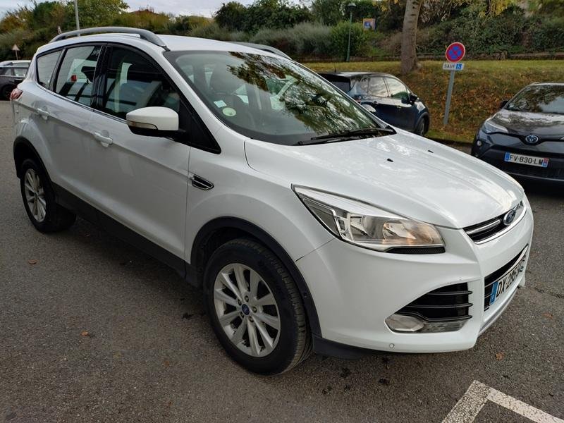 Ford Kuga - Photo 4