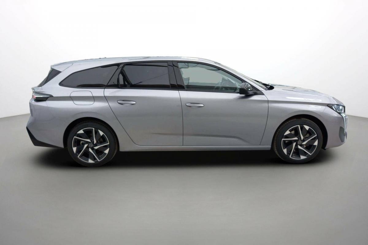 Peugeot 308 SW - Photo 15