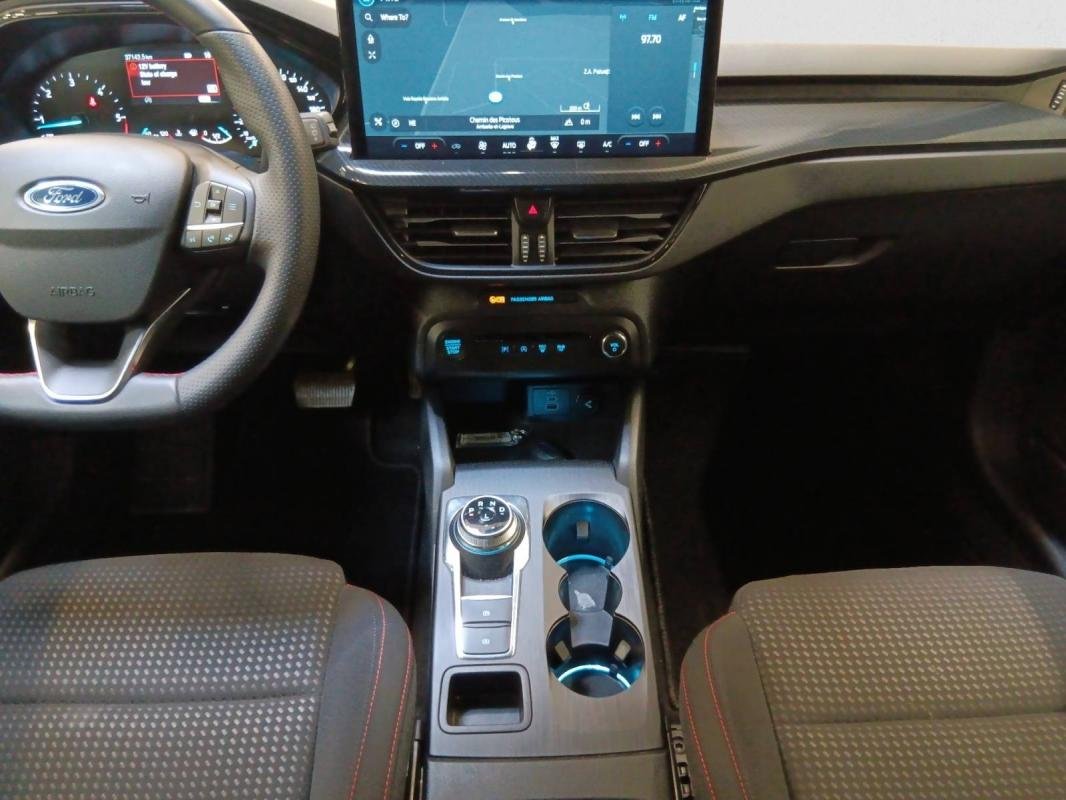 Ford Focus - Photo 12