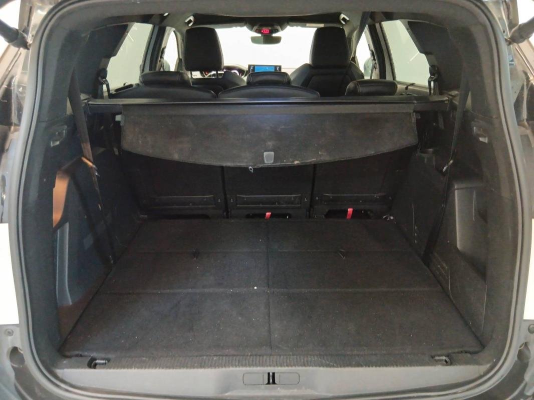 Peugeot 5008 - Photo 13