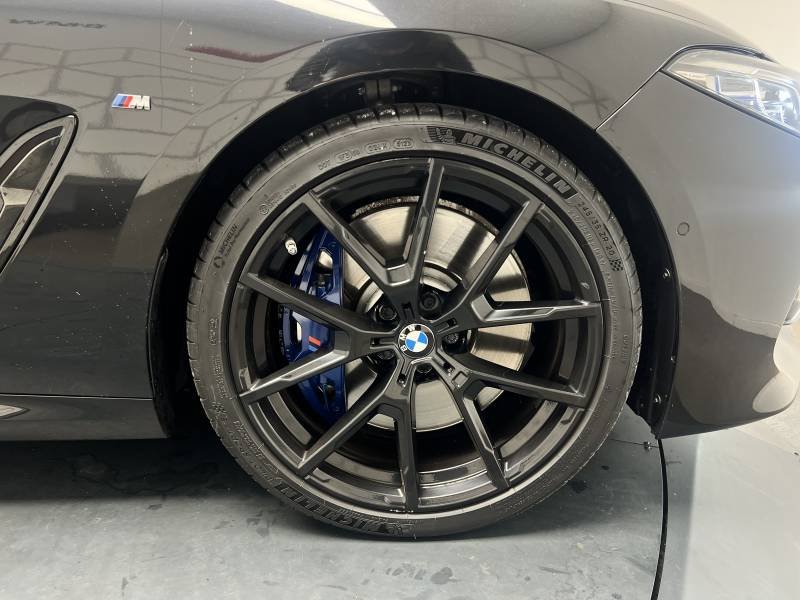 BMW Série 8 - Photo 25