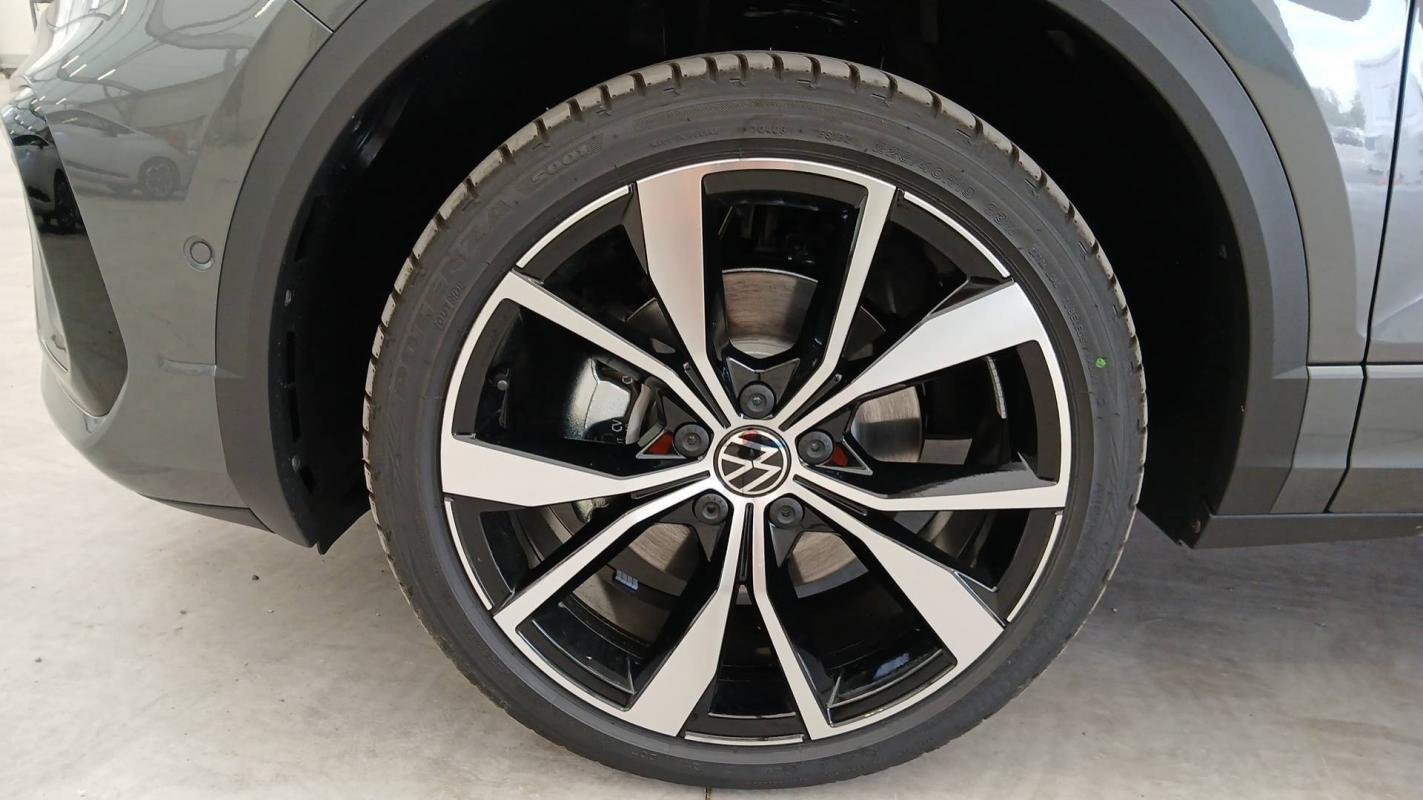 Volkswagen T-Roc - Photo 11