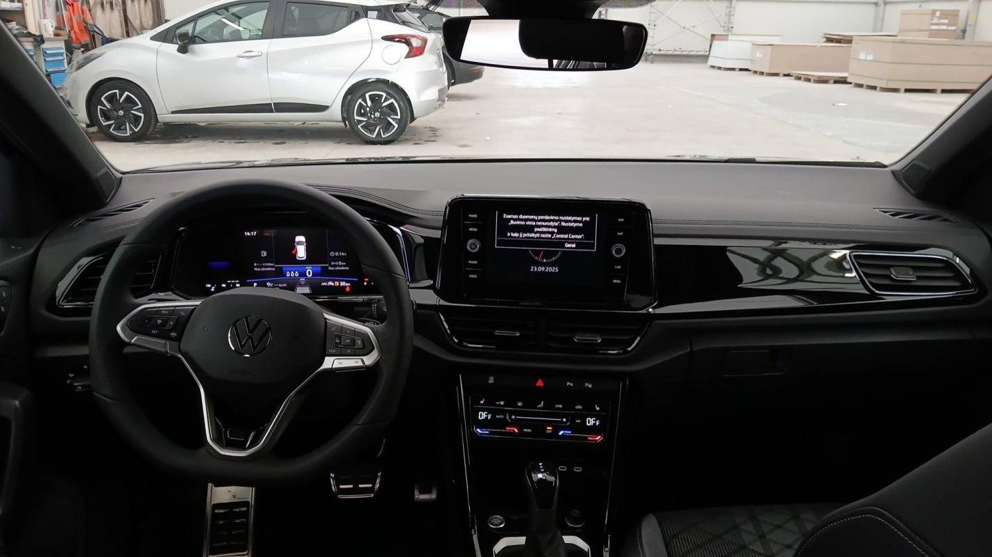 Volkswagen T-Roc - Photo 19