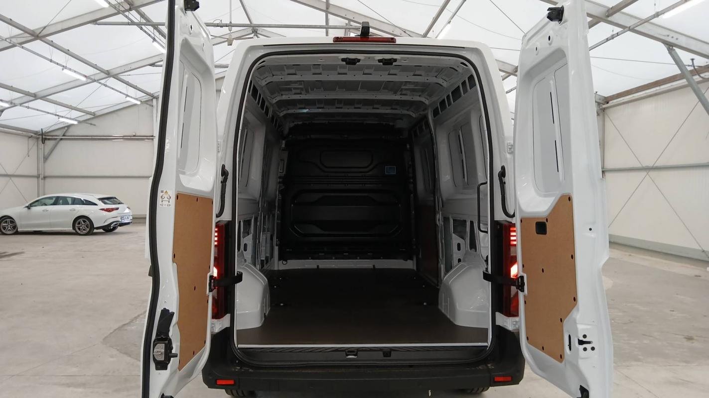 Renault Master - Photo 17