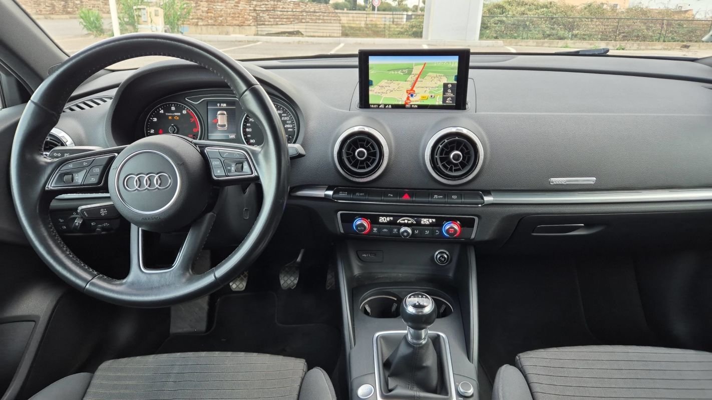 Audi A3 sportback - Photo 11