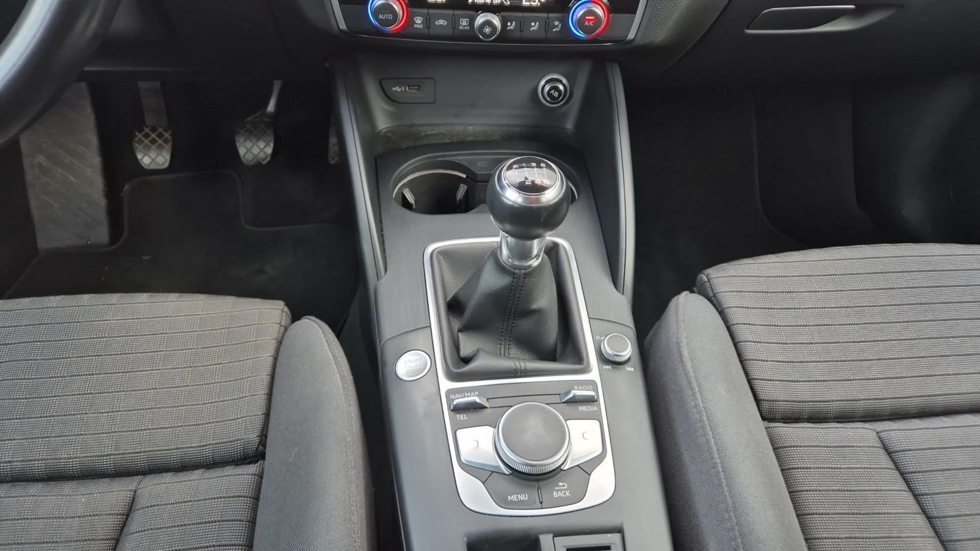 Audi A3 sportback - Photo 13