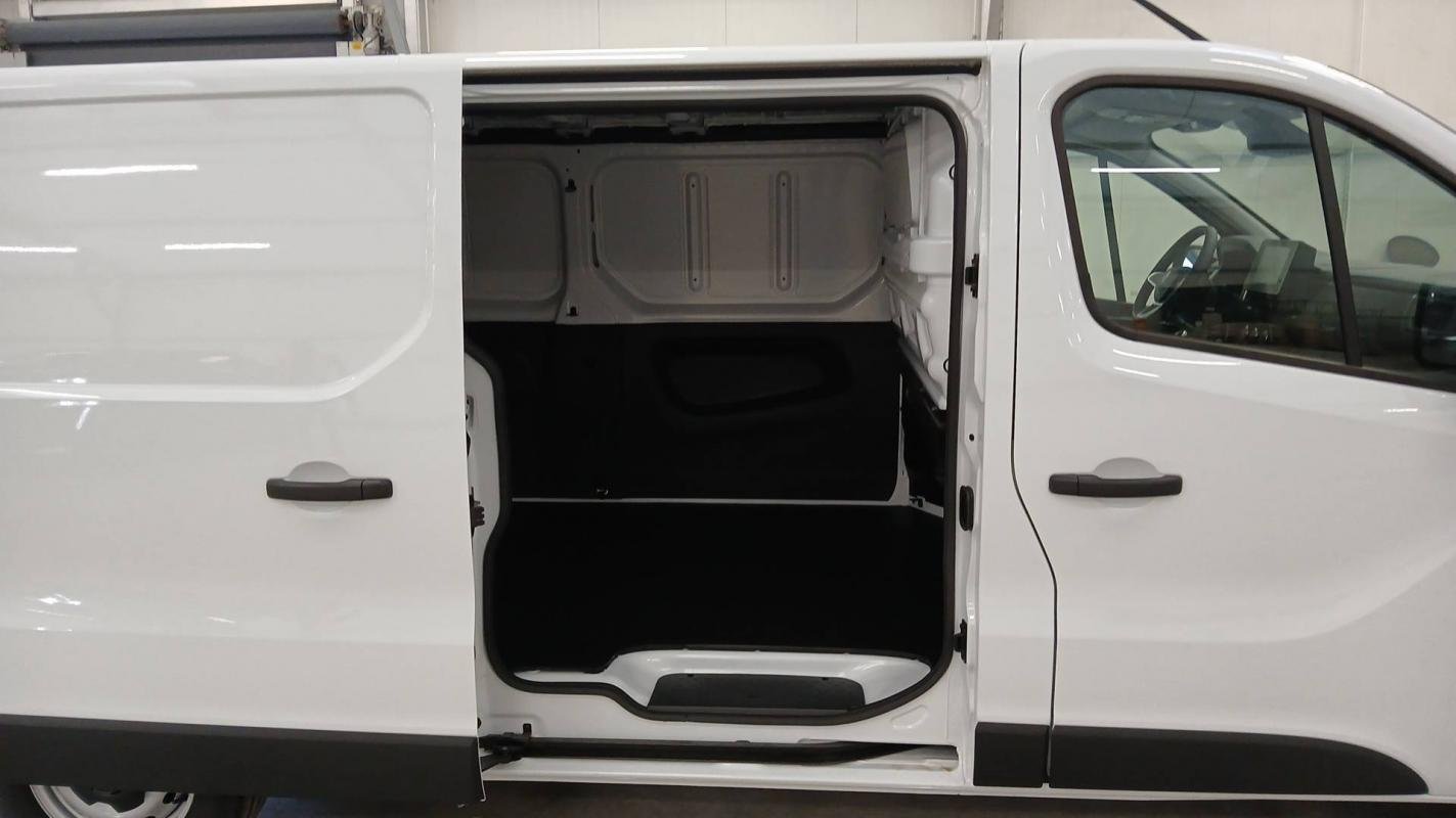 Renault Trafic - Photo 16