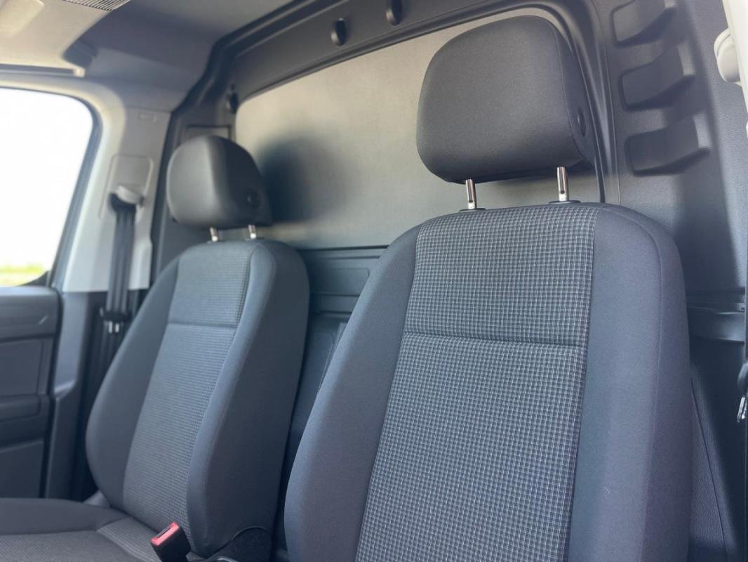 Volkswagen Caddy - Photo 12