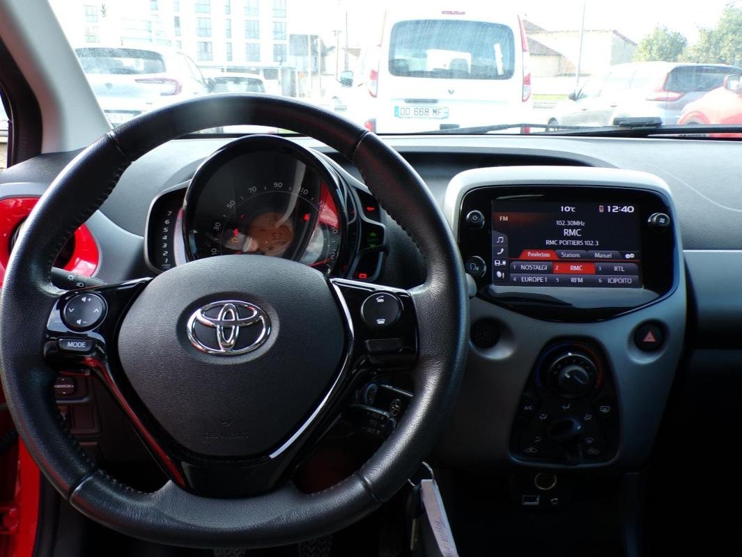 Toyota Aygo - Photo 12