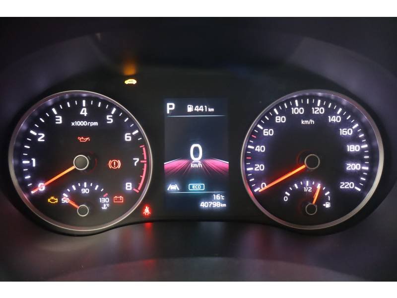 Kia Stonic - Photo 19