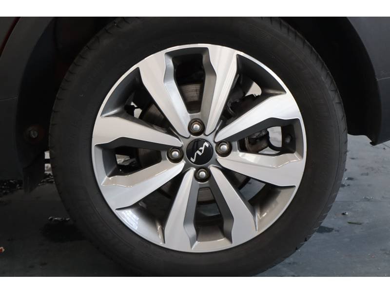 Kia Stonic - Photo 8