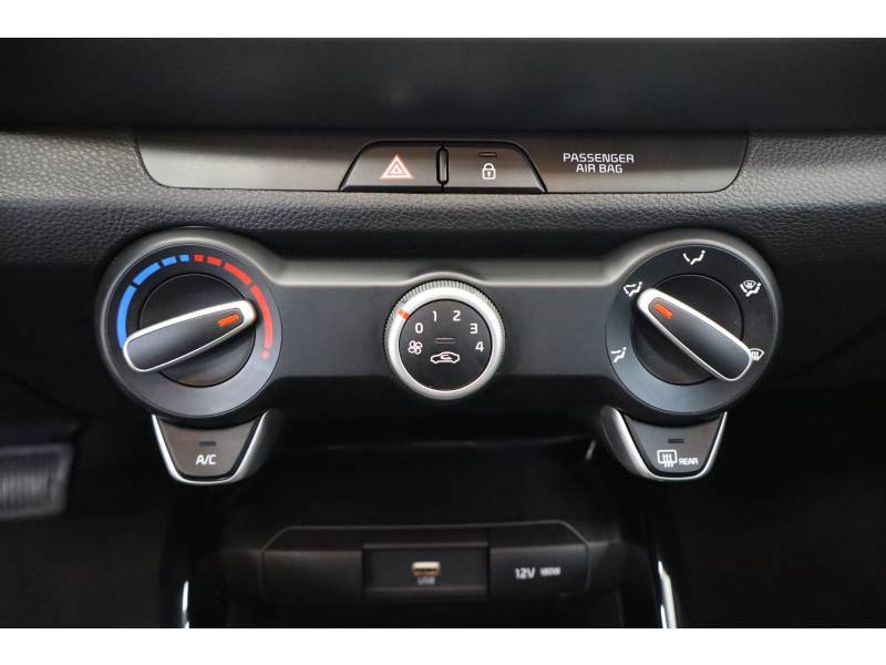 Kia Stonic - Photo 22