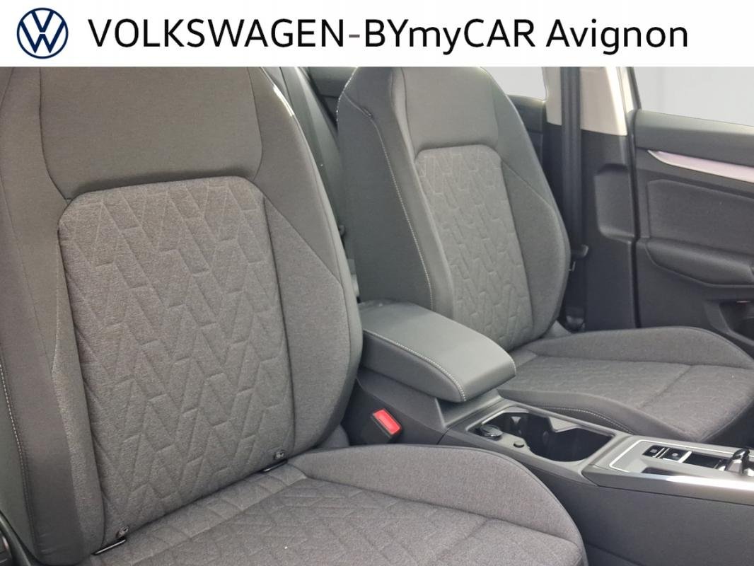 Volkswagen Golf - Photo 25