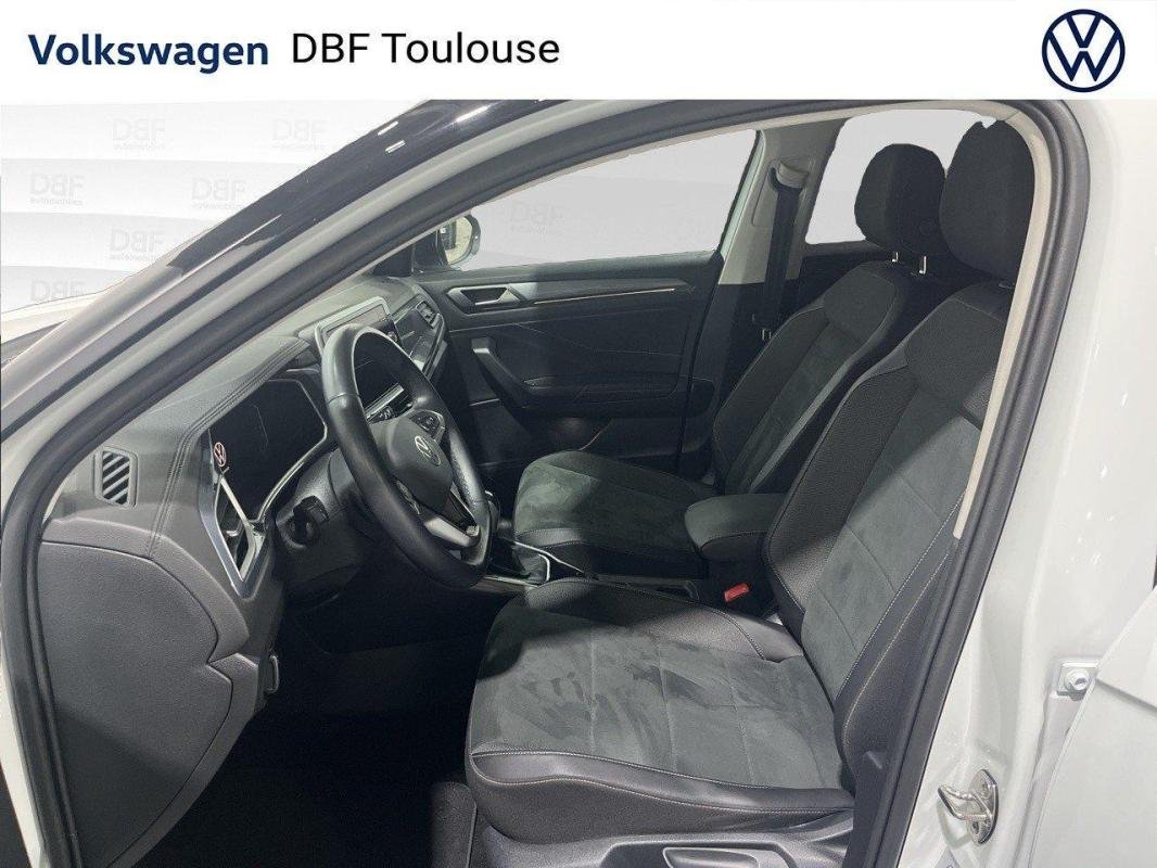Volkswagen T-Roc - Photo 10