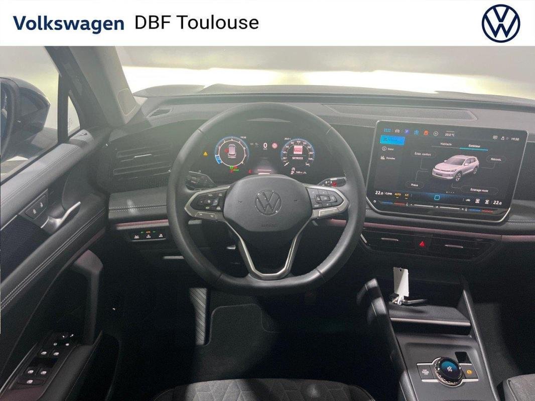 Volkswagen Tiguan - Photo 14